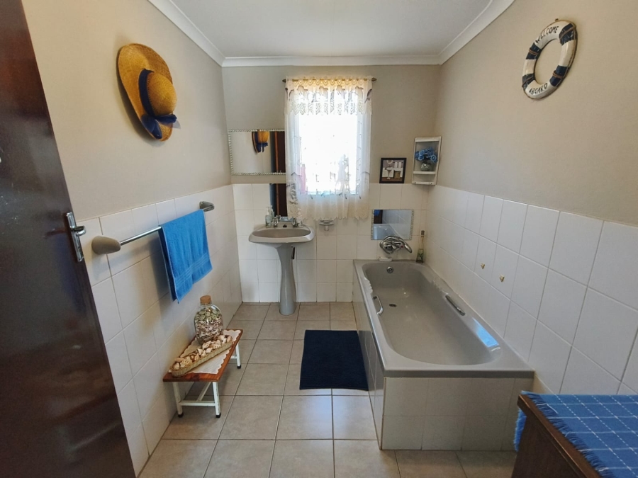 3 Bedroom Property for Sale in Mooinooi North West